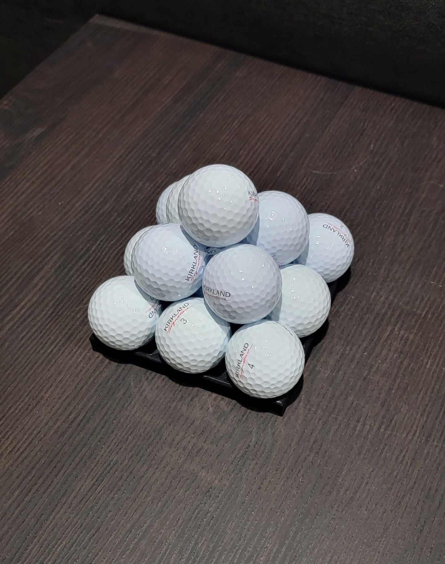 Golf Ball Pyramid Stand