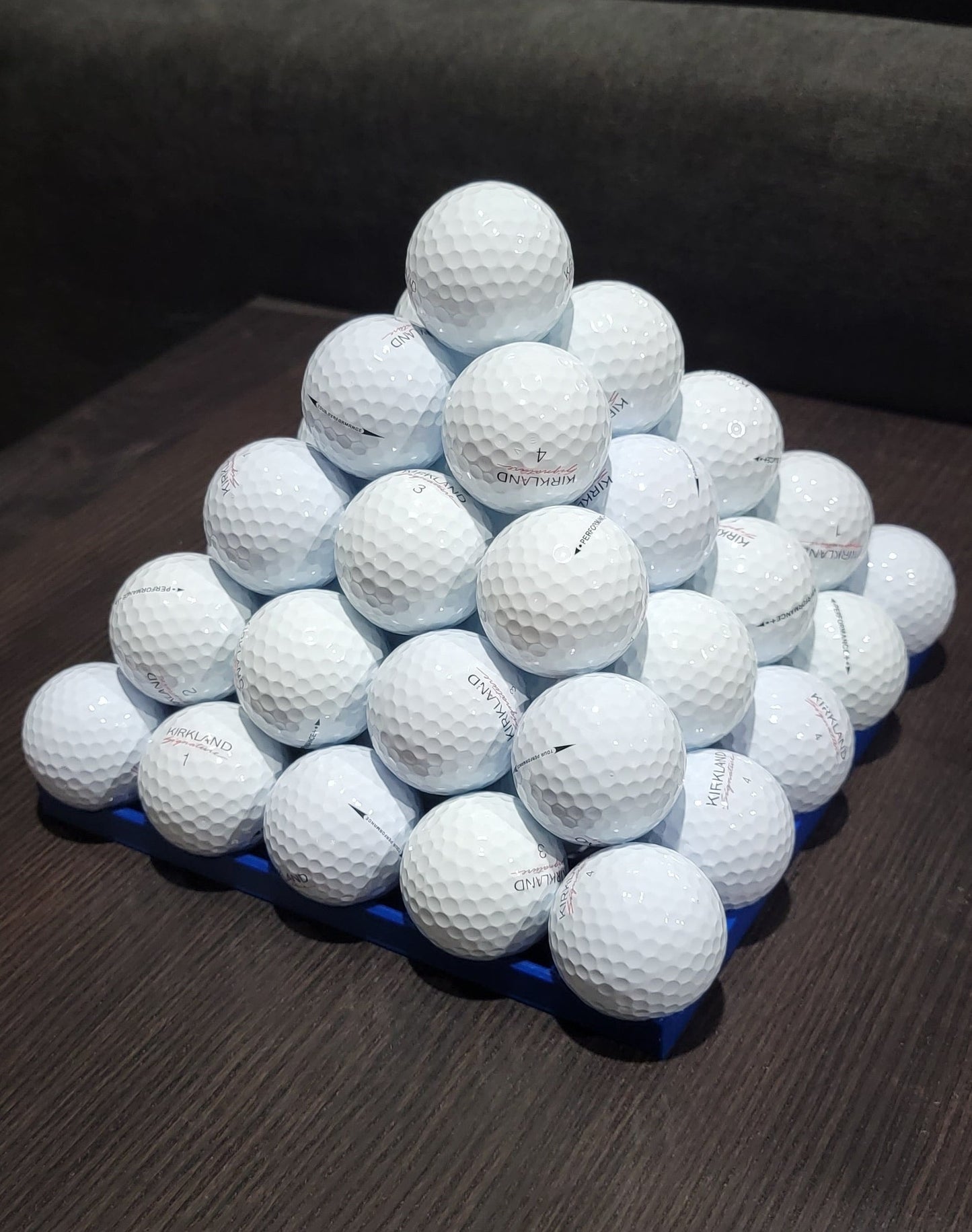 Golf Ball Pyramid Stand